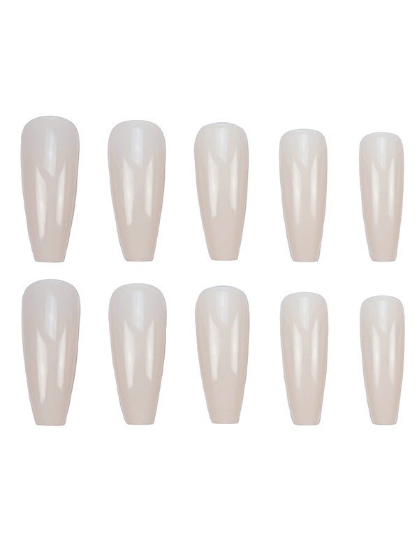 24 uñas largas color beige.-2